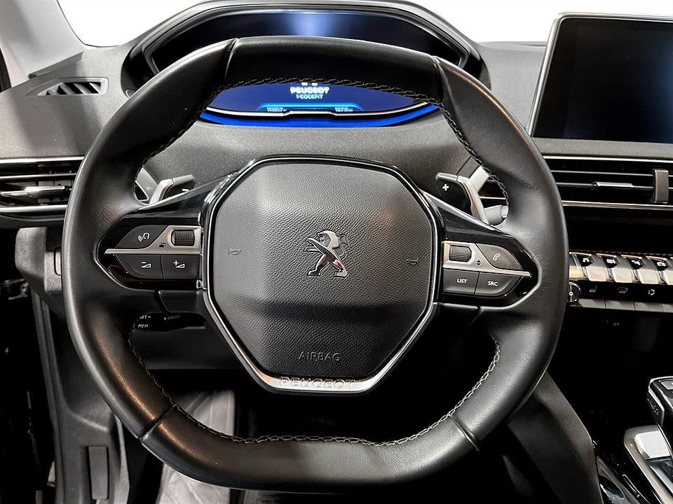 Bild på Peugeot 3008 Active 1.2 PT 130hk Aut CARPLAY P-SENSORER