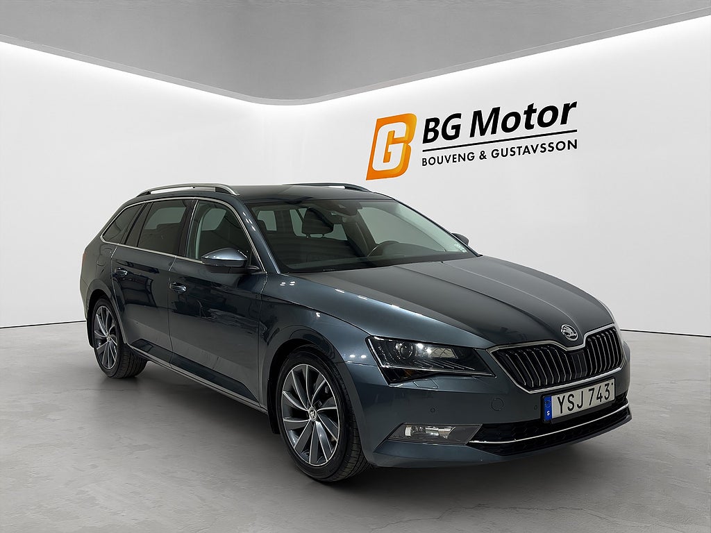 Skoda Superb Kombi 2.0 TDI 190HK 4x4 Aut Drag/Värmare/Backkamera