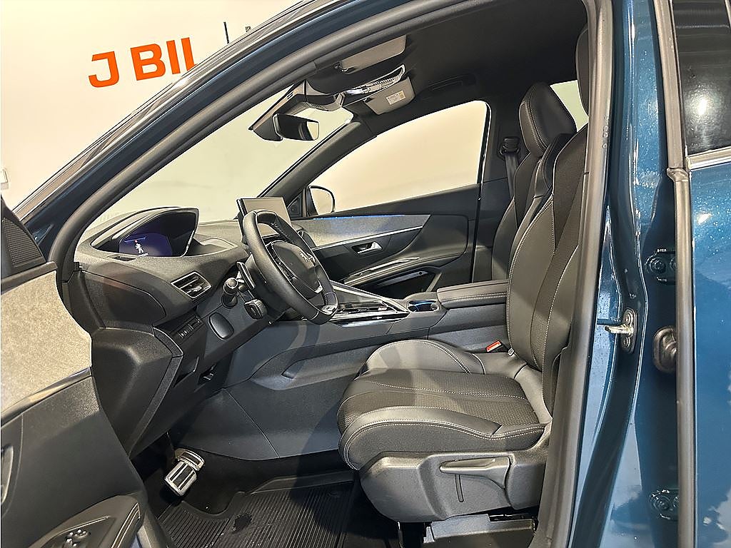 Bild på Peugeot 3008 GT 1.2 PT 130hk Aut - B-KAMERA, CARPLAY