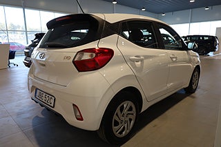 Halvkombi Hyundai i10 5 av 20
