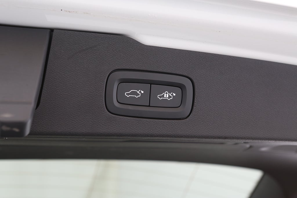 Volvo V60 Recharge T6 AWD Inscription Expression VOC Drag 2022