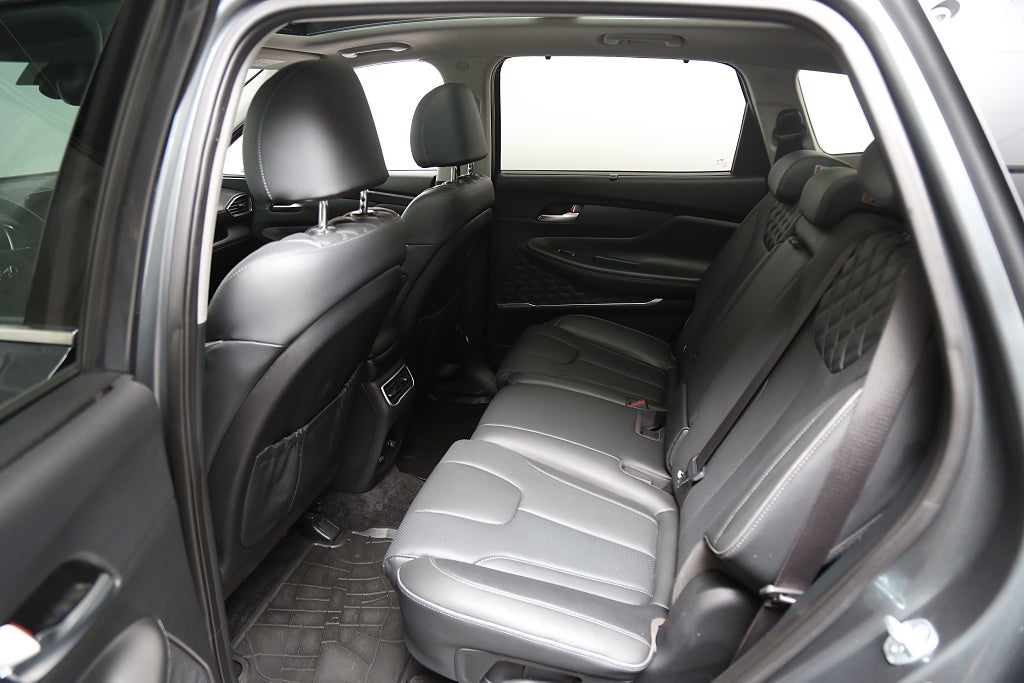 Hyundai Santa Fe PHEV 265hk 6AT 4WD 7-sits Advance I 360° I Panorama 2023