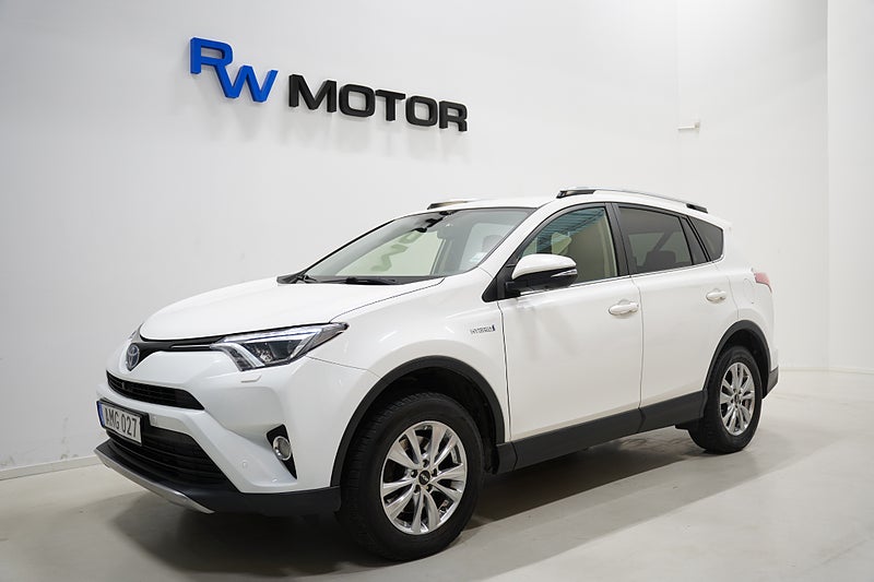 SUV Toyota RAV4 1 av 23