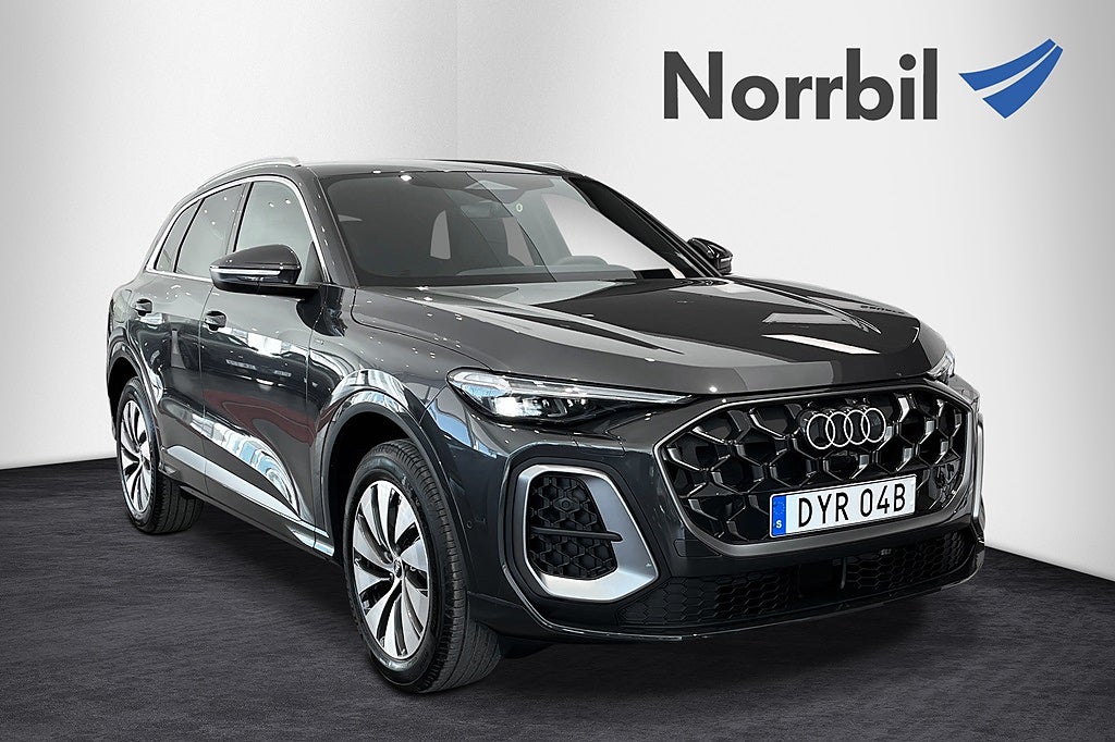 Audi Q5 E-HYBRID 367HK QUATTRO S-LINE