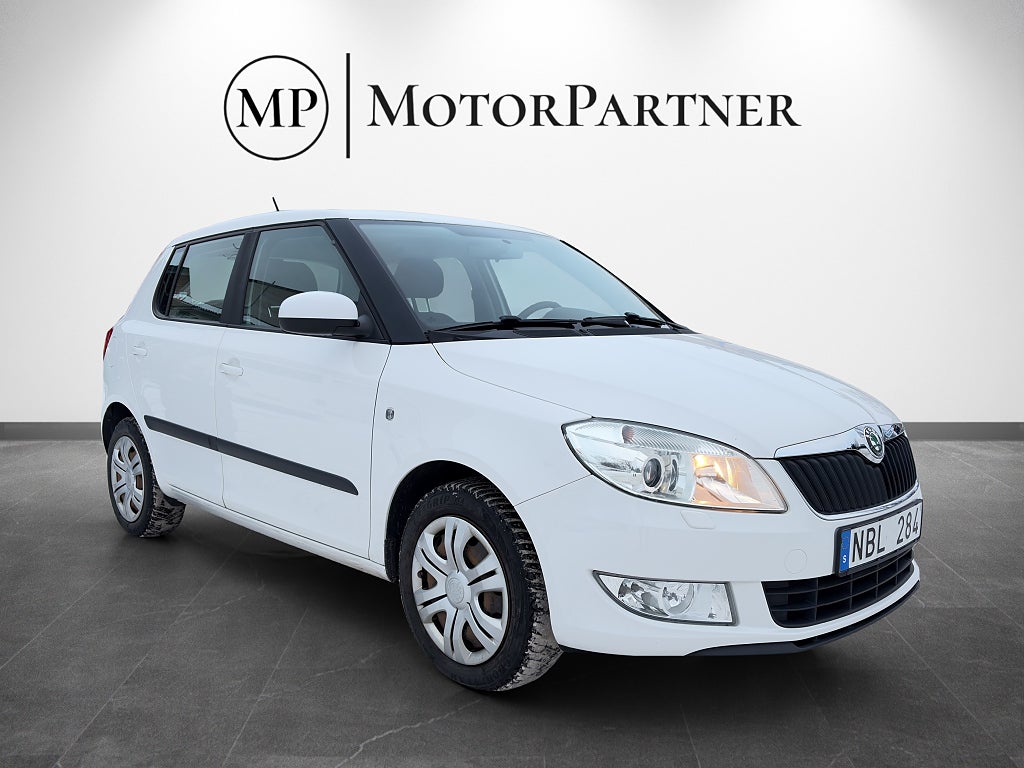 Skoda Fabia 1.2 TSI Ambiente Automat Vinterhjul 