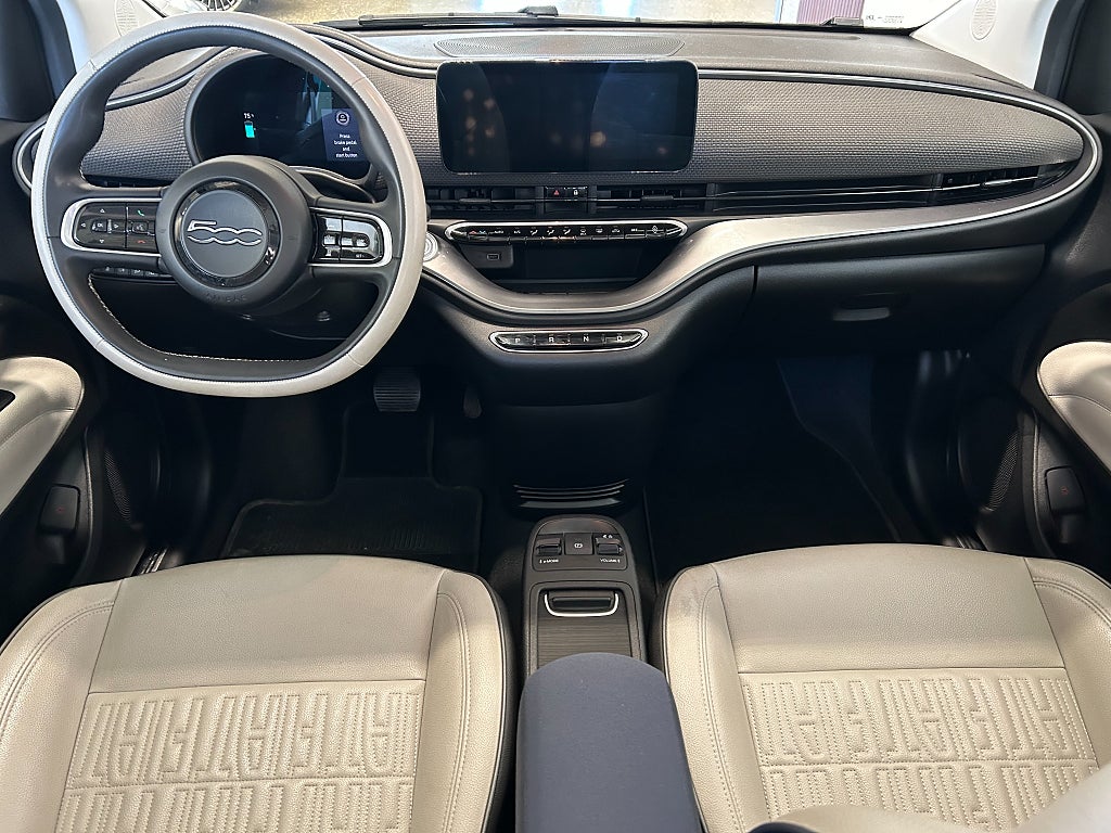 Fiat 500e 2021 - miniatyr 6