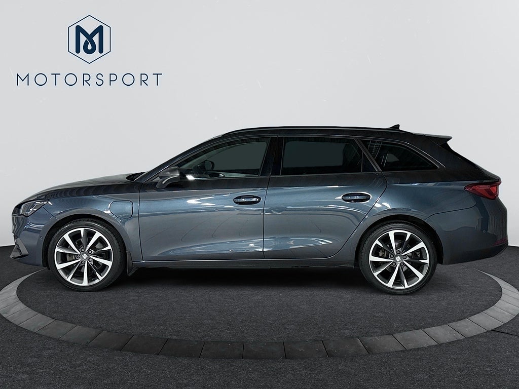 Seat Leon ST León Sportstourer e-Hybrid FR Dragkrok B-kamera Navi bild 3