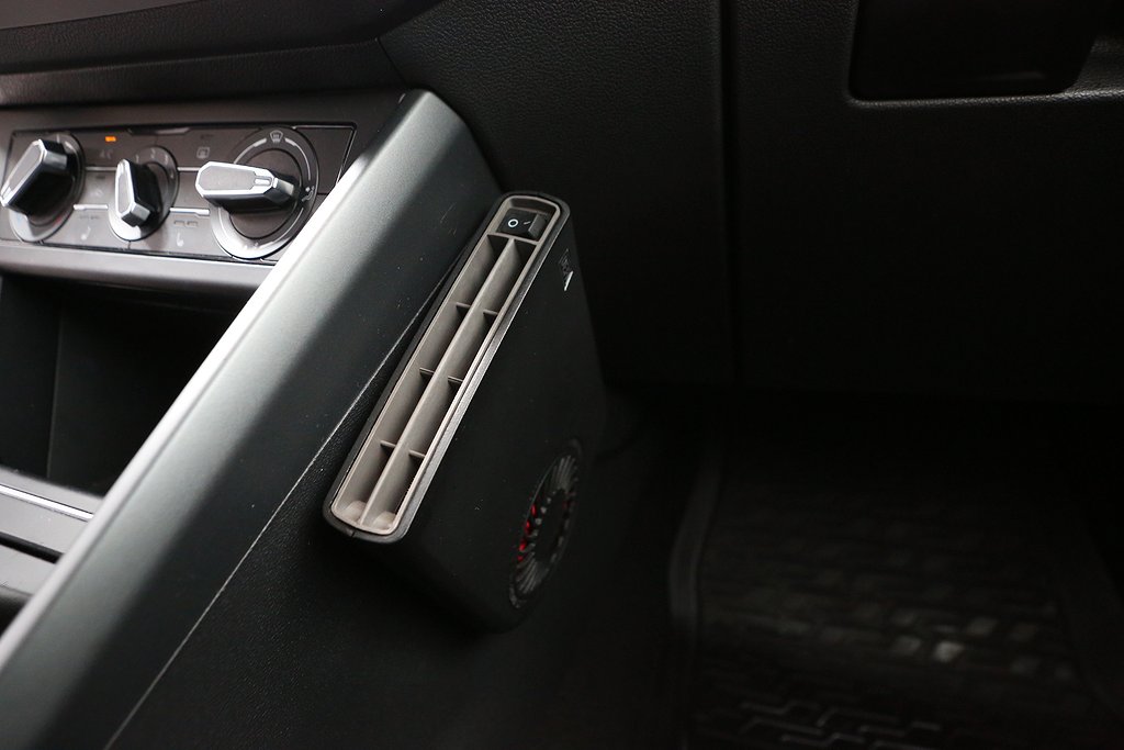 Volkswagen Taigo 1,0 TSI OPF R-Line DSG Motorvärmare 2023