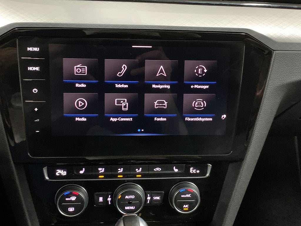 Volkswagen Passat SC GTE 218hk | Drag | Värmare | Cockpit |