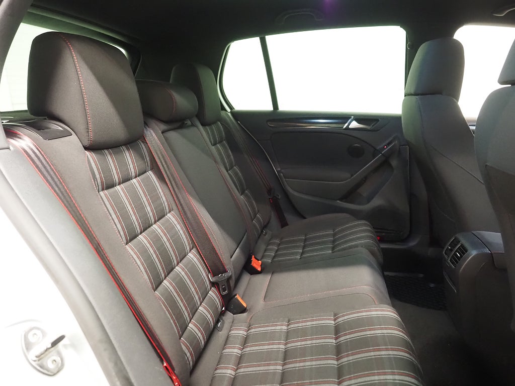 Volkswagen Golf GTI Edition 35 TSI 235hk Ljudsystem Kamera 2012