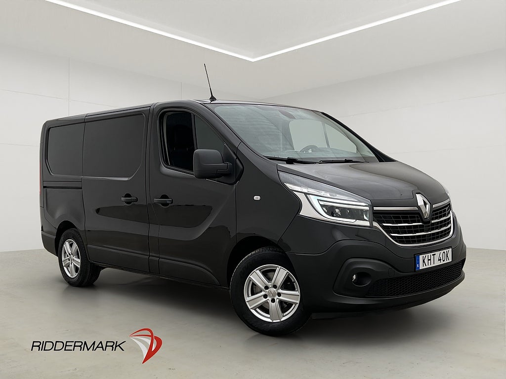 Renault trafic 145hk Värmare Dragkrok 3-Sits B-Kamera MOMS
