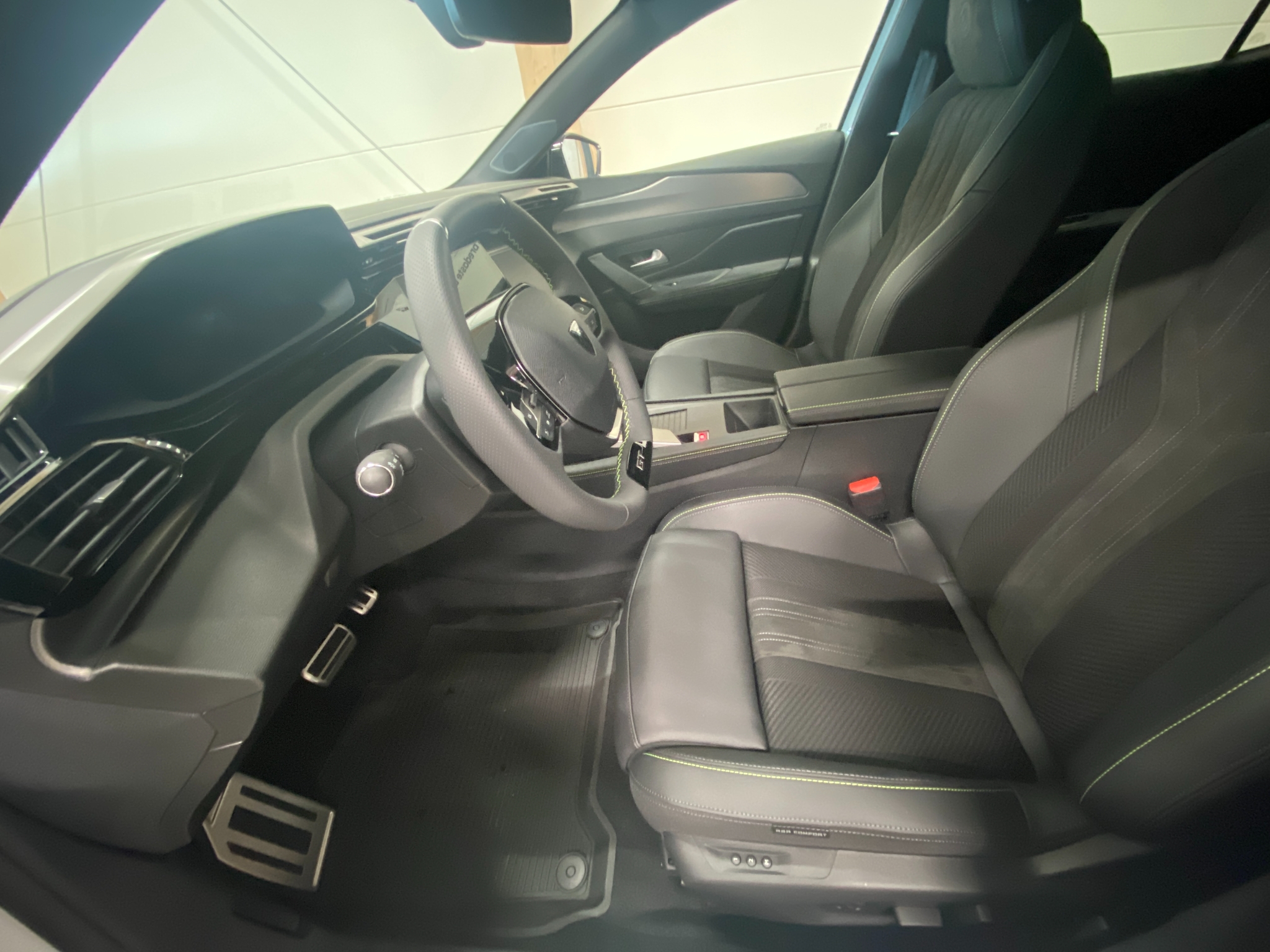 Peugeot 408 2026, bild 7/10