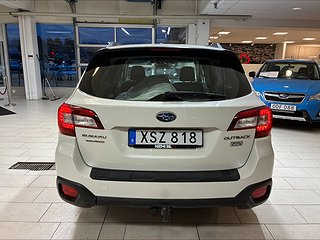 Subaru Outback 2.0 4WD Drag/B-Kamera/LED-ramp/Mvärm/S&V-däck