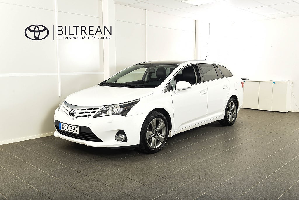 Toyota Avensis Kombi 1.8 Automat Panorama Dragkrok Backkamera 