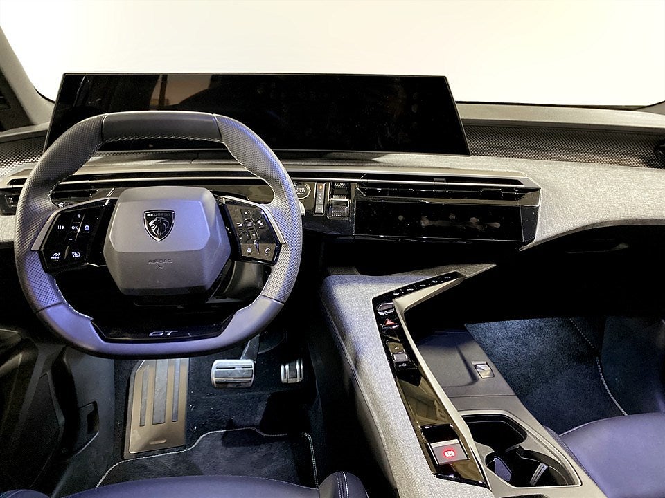 Bild på Peugeot 5008 GT Hybrid 145hk Aut - 7-SITS, EL-BAKLUCKA