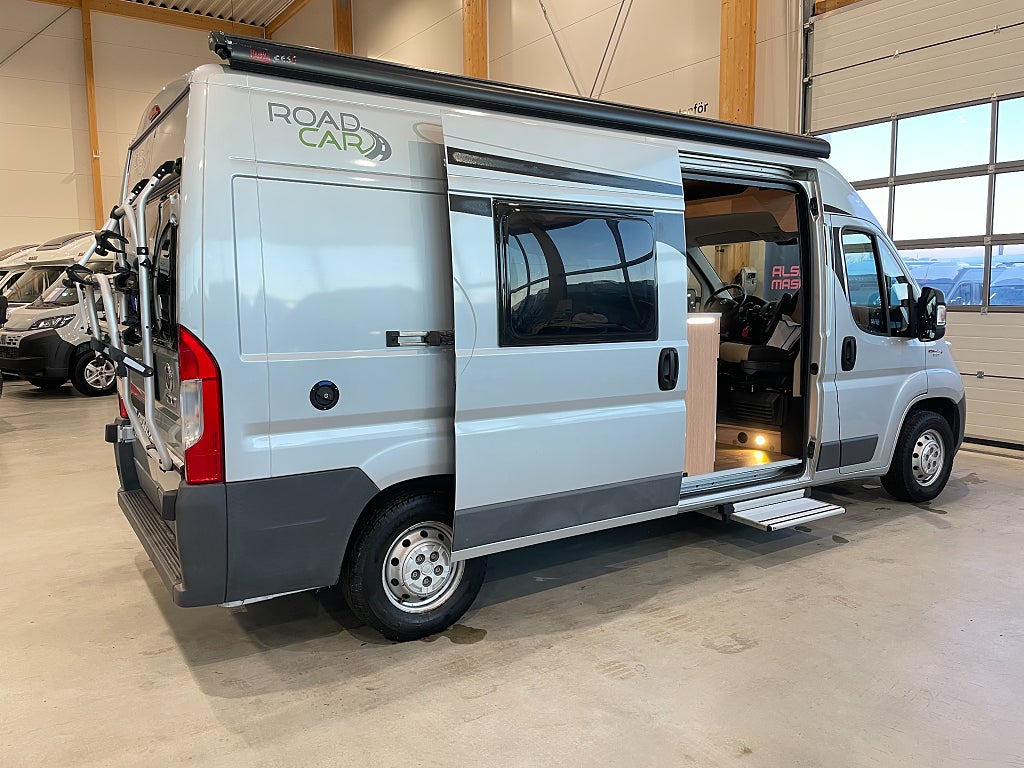 Roadcar 600 / B-körkort / Under 6m / Cykelställ /   - Roadcar