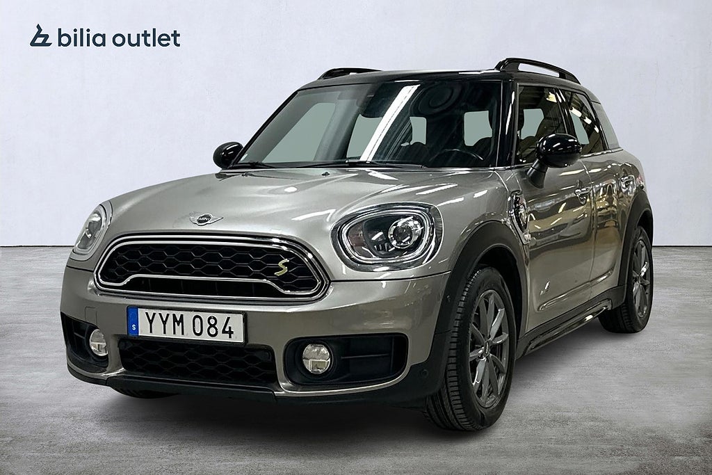 MINI Countryman Cooper SE ALL4 Pepper 224hk Navi Connected PDC