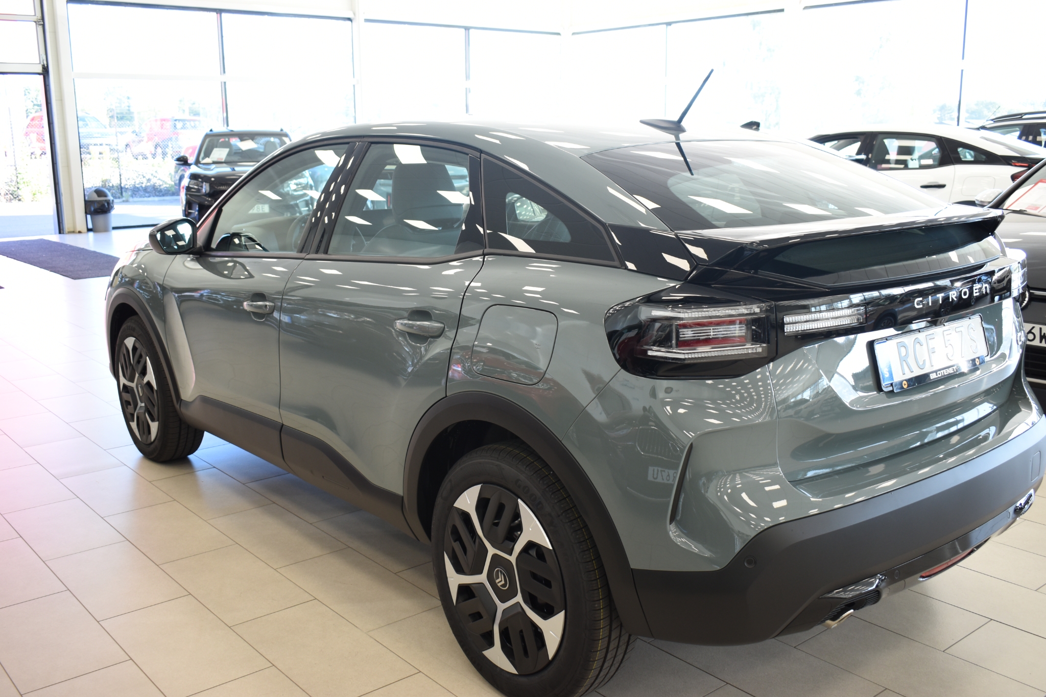 Citroen C4 PureTech Plus Automat 2025, bild 5/52