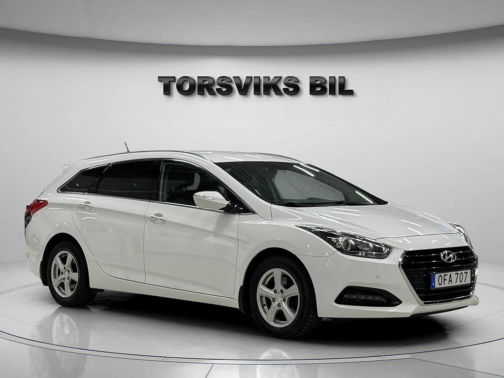 Hyundai i40 cw 1.6 GDI Active Plus 1 Ägare 12300 mil - miniatyr 8