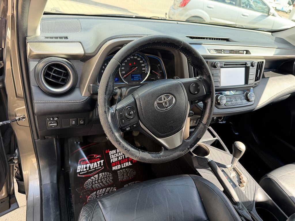 Toyota RAV4 2.2 D-4D AWD Executive