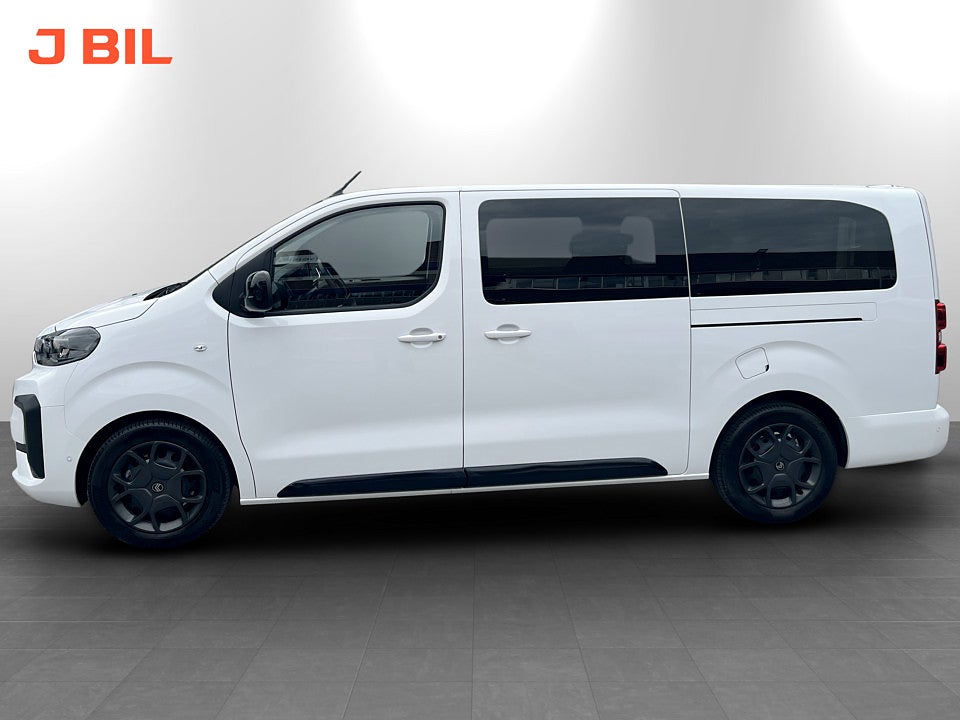 Bild på Citroën SpaceTourer PLUS 2.2 BHDi 180hk Aut 9-SITS - WEBASTO