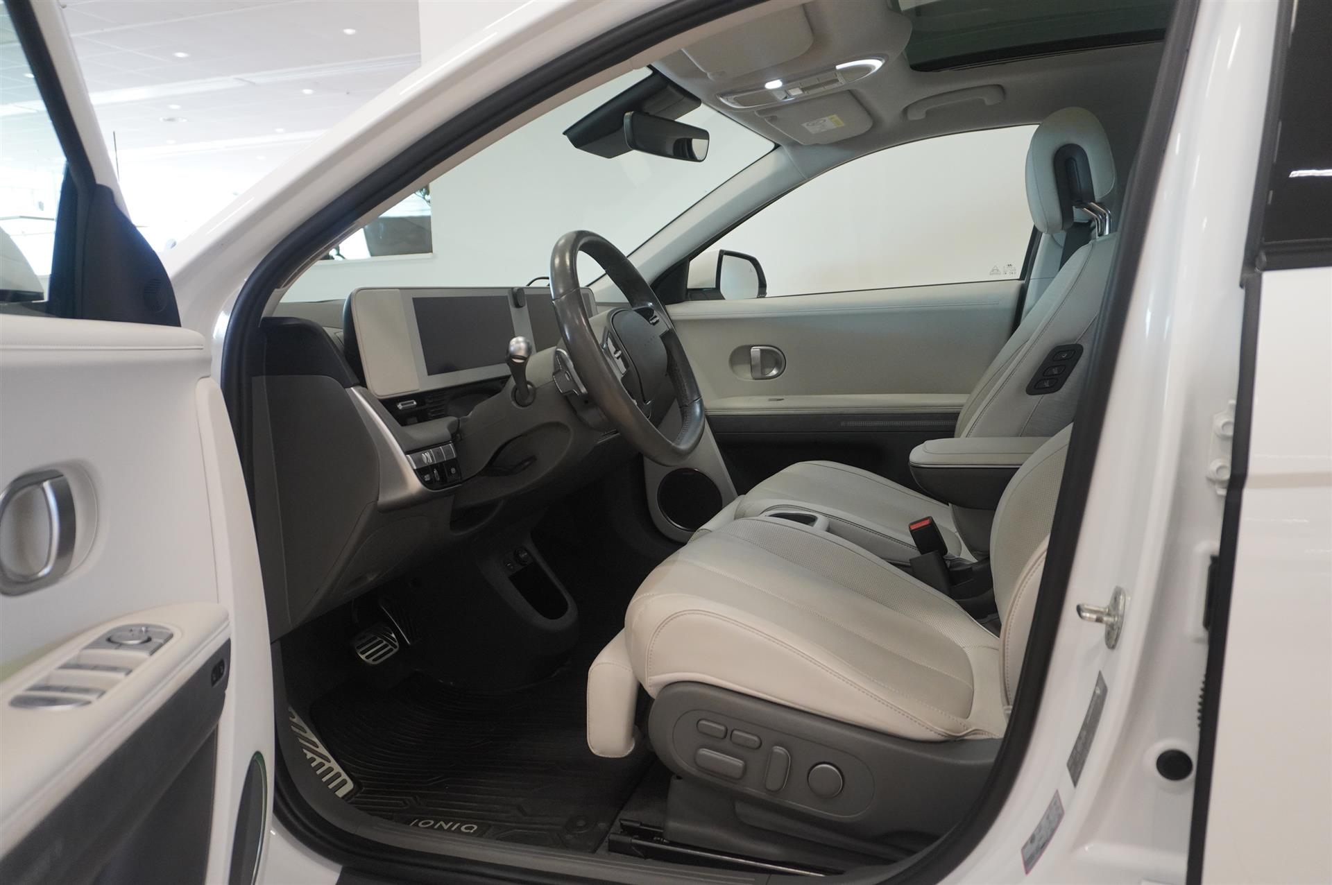 Hyundai Ioniq 5 2022, bild 2/39
