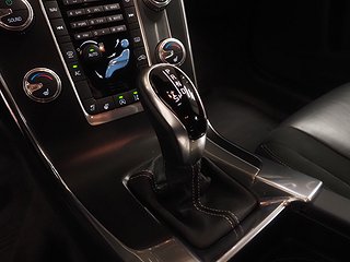 Kombi Volvo V60 21 av 23