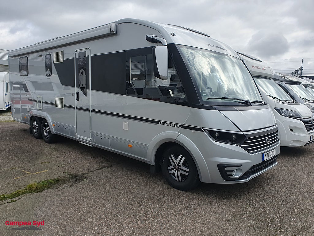 Adria SONIC SUPREME I 810SC