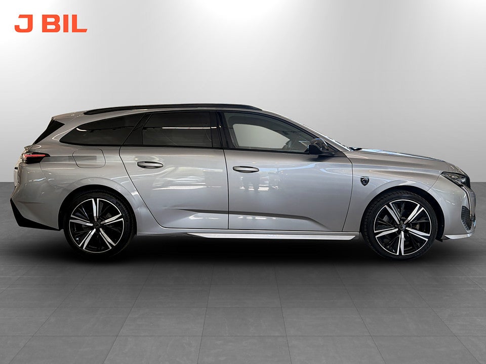 Bild på Peugeot 308 sw SW GT 1.2 PT 130hk Aut 360 B-KAMERA CARPLAY