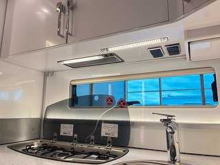 Husbil-integrerad Kabe IMPERIAL TM 910 GB 21 av 38