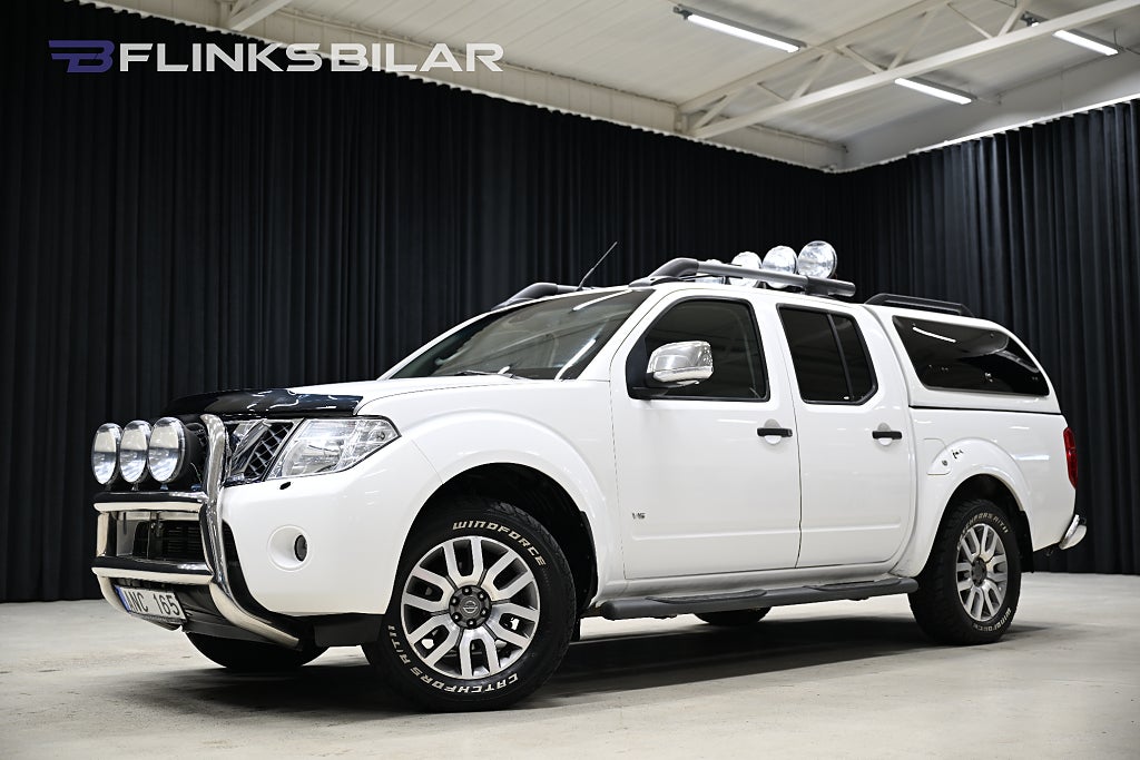 Nissan Navara dCi 3.0 V6 4x4 231HK Automat|Dubbelhytt|Kåpa|RepObjekt