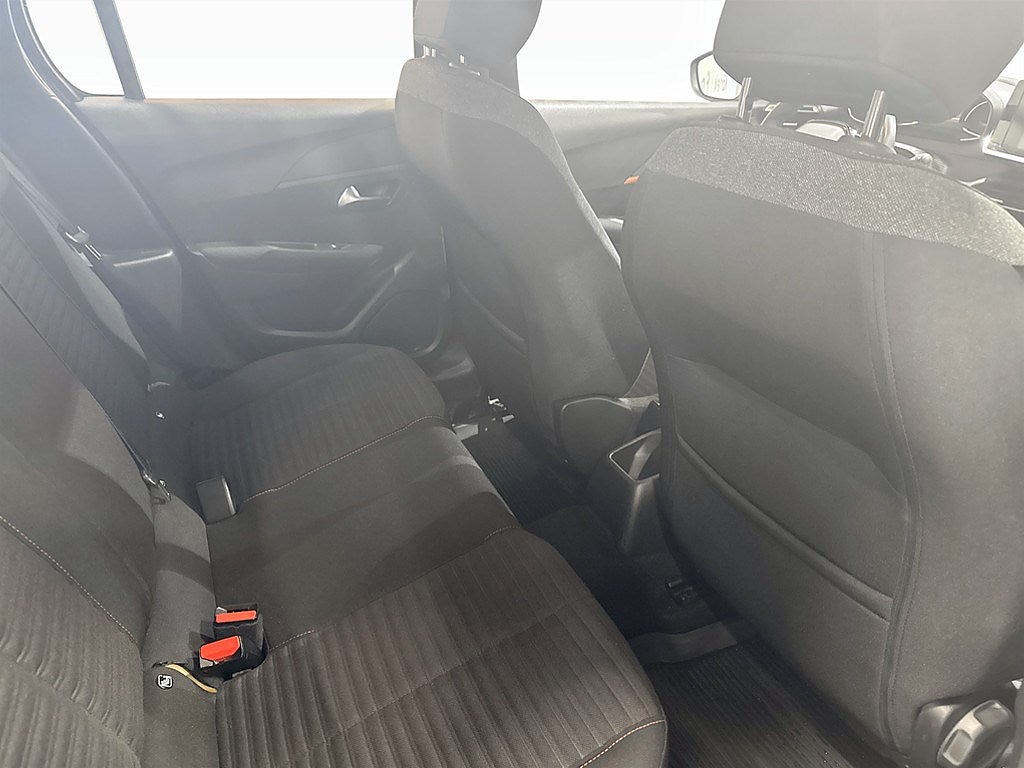 Bild på Peugeot 208 Active Pack 1.2 PT 75hk - CARPLAY, FARTHÅLLARE