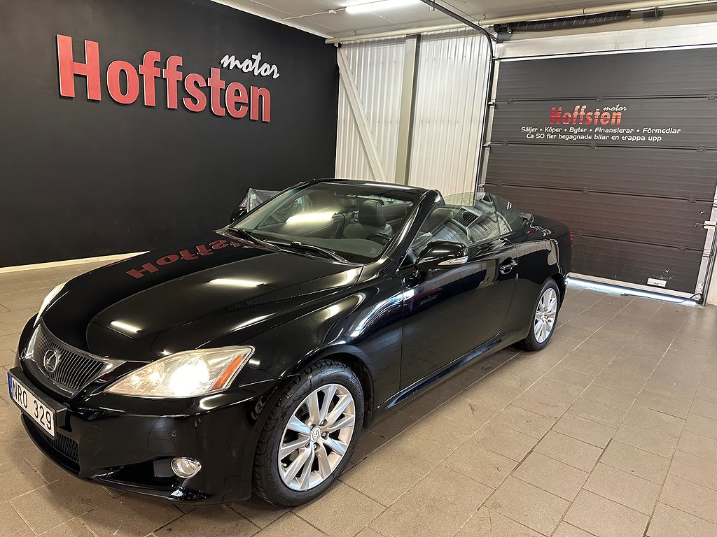 Lexus IS 250 C 2.5 V6 Euro 4