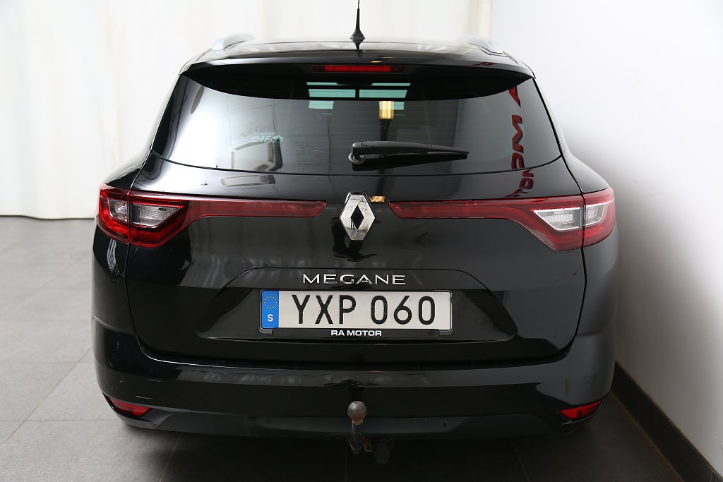 Renault Mégane 1,3 TCe 140hk Sport Tourer Navi Dragkrok 2019