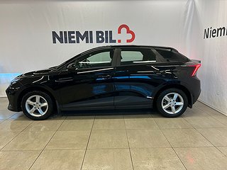 MG 4 Electric 51 kWh Värmare/MOMS/SoV-däck/35 mil räckvidd
