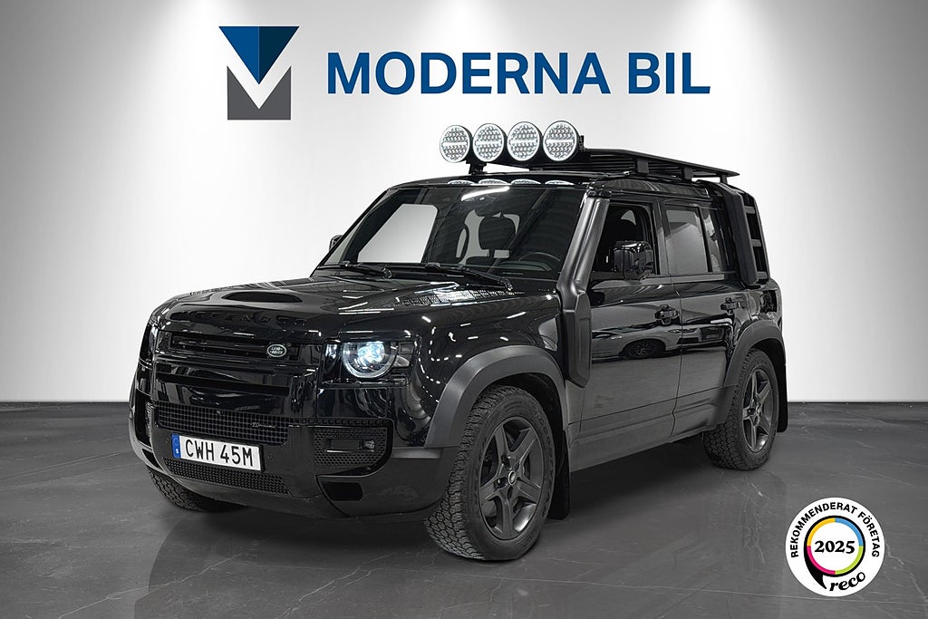 Land Rover Defender P400e PHEV X-Dynamic Black Pack Moms Luftfjädring Pano