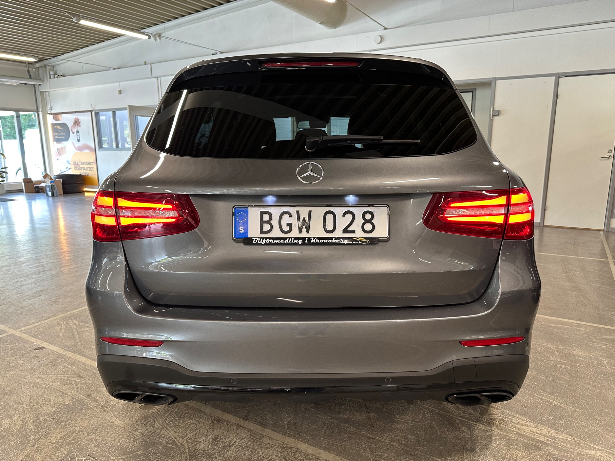 Mercedes-Benz GLC 2017, bild 5/54