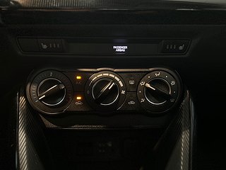 Mazda 2 1.5 Aut Psensorer/Värmare/10-ÅrsGaranti/Carplay