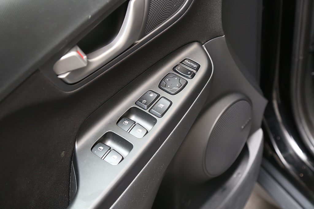Hyundai Kona 1,6 T-GDI 177hk Premium Aut CarPlay Head-up Krell Navi 2020