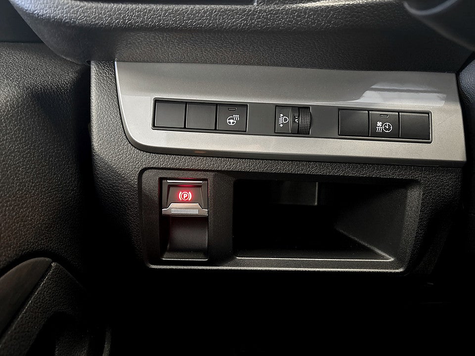 Bild på Citroën Jumpy Crew Cab Business 180hk Aut L3 -EDITION! SERVICE & V-HJUL 