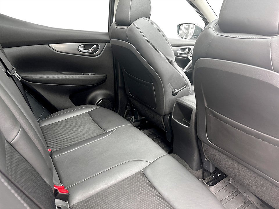 Bild på Nissan Qashqai Tekna Designpack 1,2 DIG-T 115hk PANO B-KAMERA