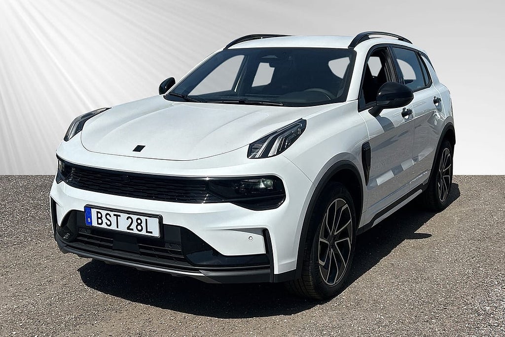 Lynk & Co 01 Core PHEV
