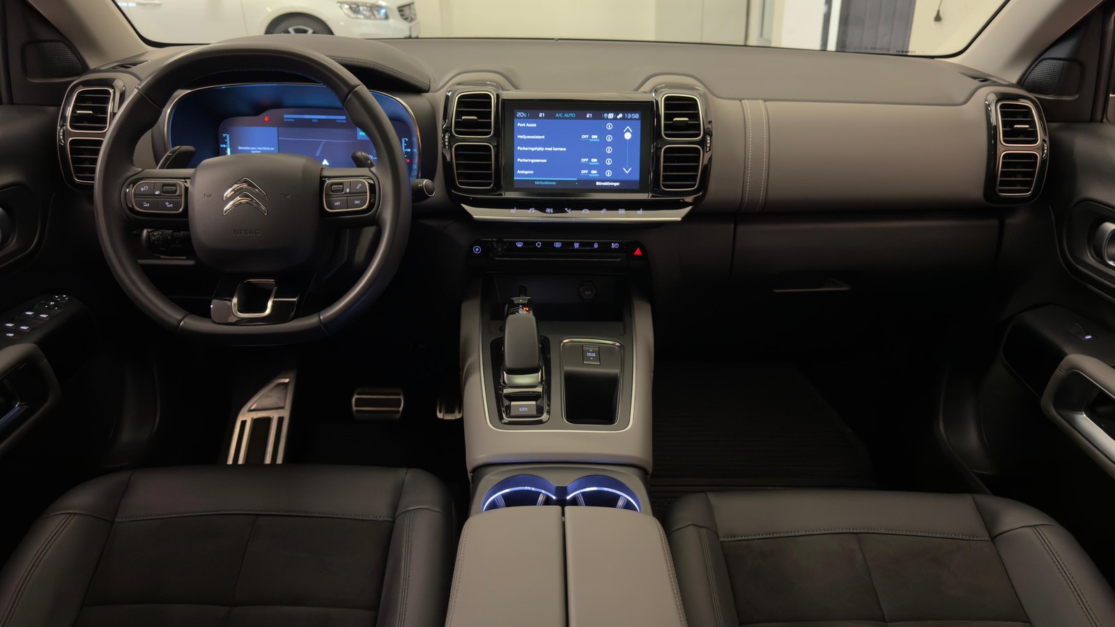 Citroën C5 Aircross Shine Exclusive PHEV 225hk |Panorama|360 2022 - miniatyr 11