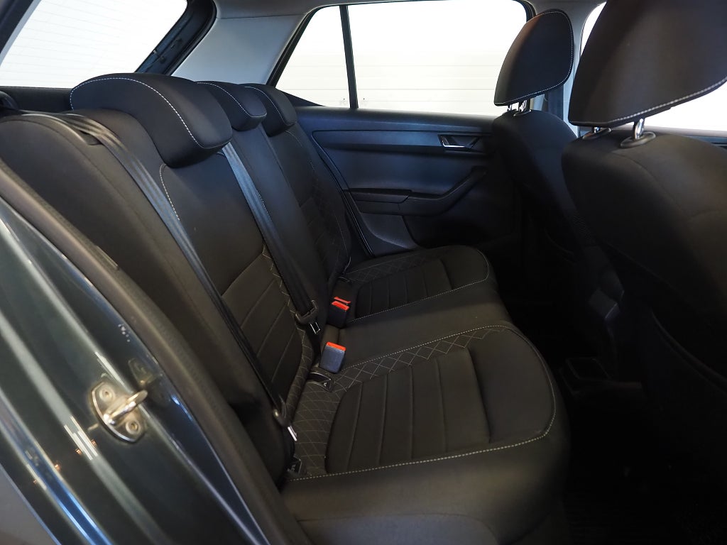 Skoda Fabia 1.0 TSI 95hk Style | Komfortpaket | 2018