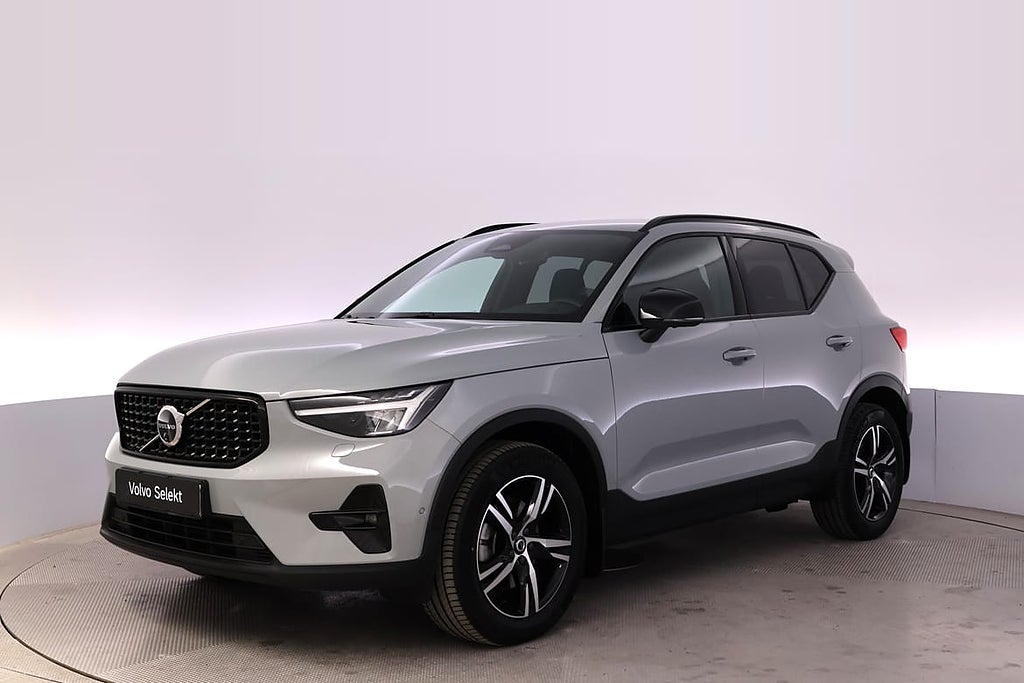 Volvo XC40 B3 FWD Bensin Plus Dark **SELEKT** DRAG FÖRARSTÖD