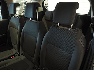 Minibuss Peugeot 5008 16 av 18