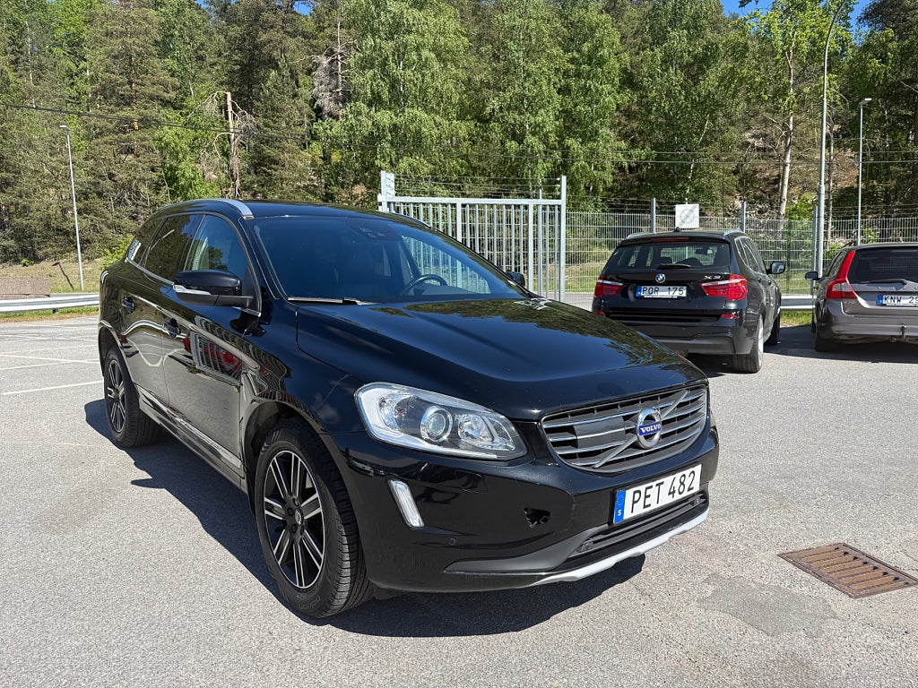 Volvo XC60 D4 AWD 190hk Automat Classic Summum VOC Kamera Nyservad