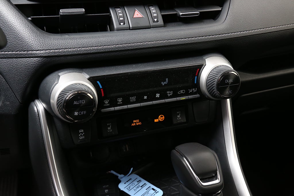 Toyota RAV4 Hybrid AWD-i E-CVT Executive 222hk Leasbar 2025