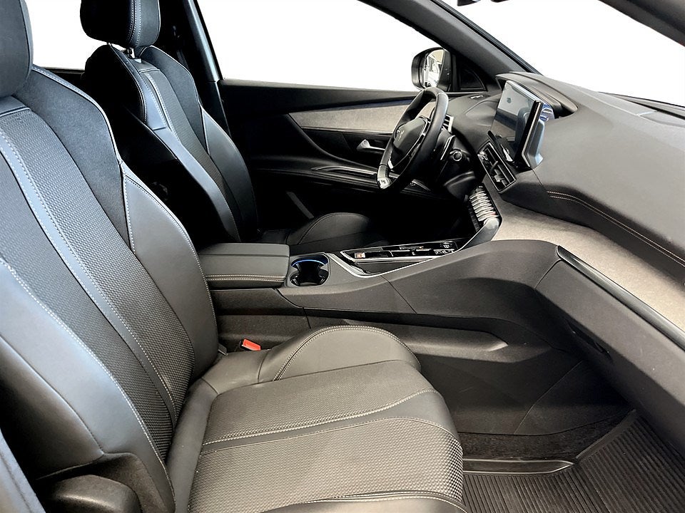 Bild på Peugeot 5008 GT 1.2 PT 130hk Aut - 7-SITS, B-KAMERA