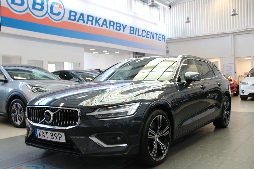 Volvo V60 T5 250HK Inscription /HeadUp/H&K/VOC/BLIS/Pano/Nav